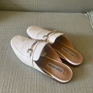 Steve Madden White Mules with Gold Accents Size 6